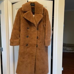 Banana Republic Camel coloured Teddy Coat. Size small.